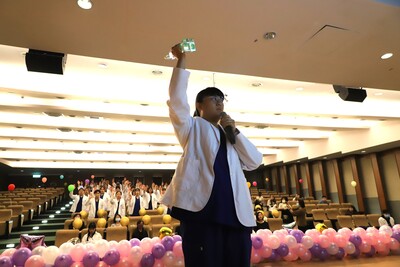 18~宣誓代表同學圖片